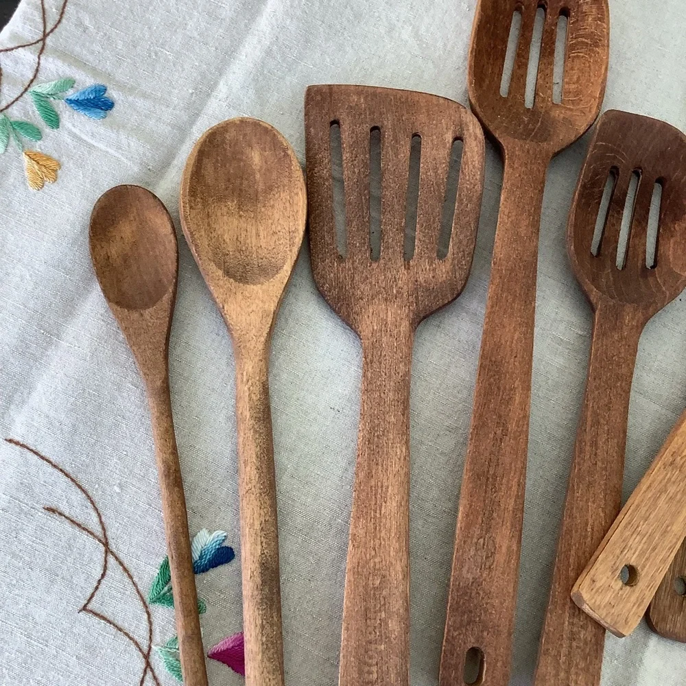 Vintage + Modern Wood Wooden Kitchen Utensils 14 Pieces